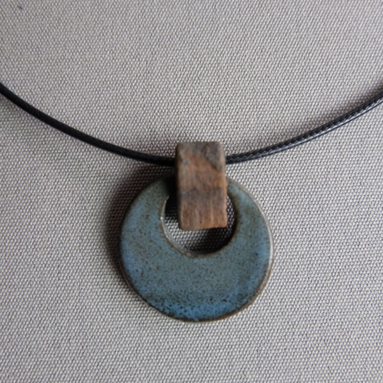 Schmuck Medaillon "mit Loch"