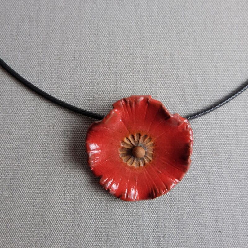Schmuck Medaillon "Mohnblume"