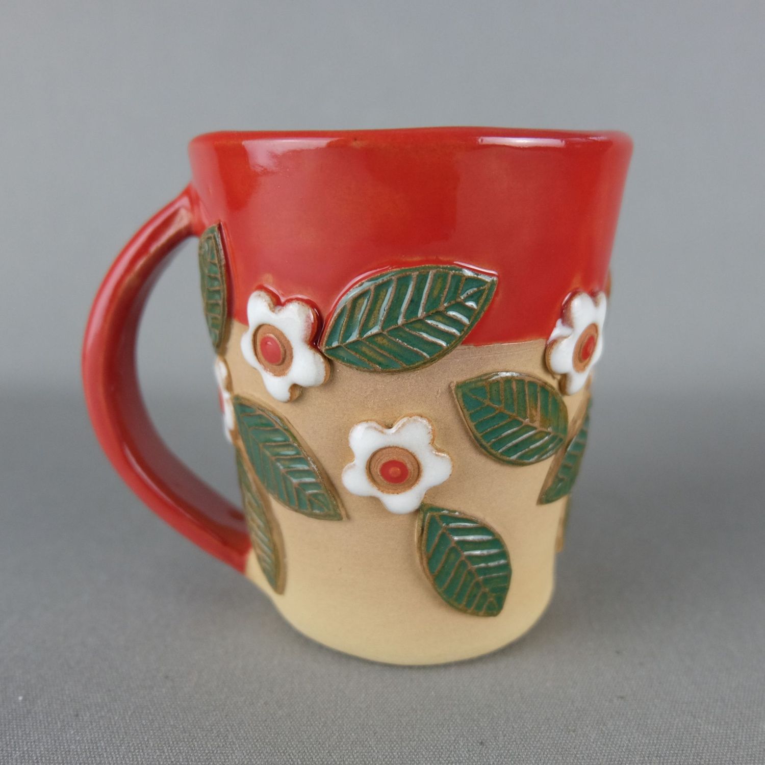 Tasse mit Blumen