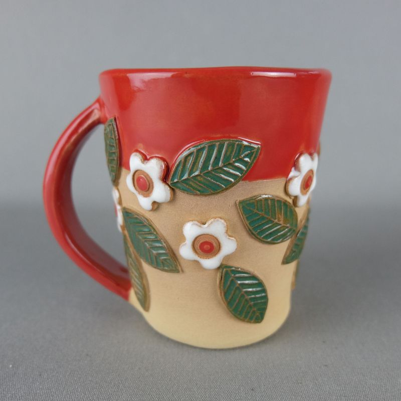 Tasse mit Blumen