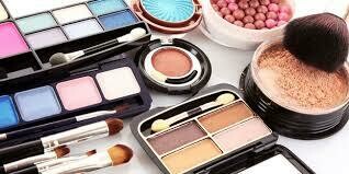 Maquillaje De Diferentes Marcas
