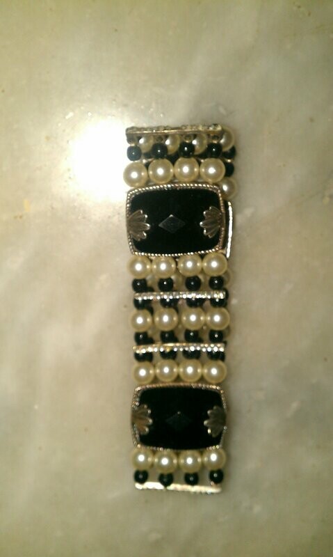 Pulsera AMISHADASHOP Negro/Blanco