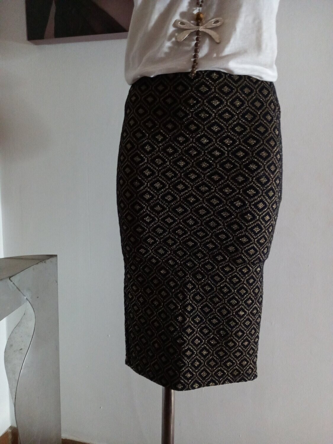Falda STRADIVARIUS  ORO/NEGRO, FALDA STRADIVARIUS ORO/NEGRO: TALLA S