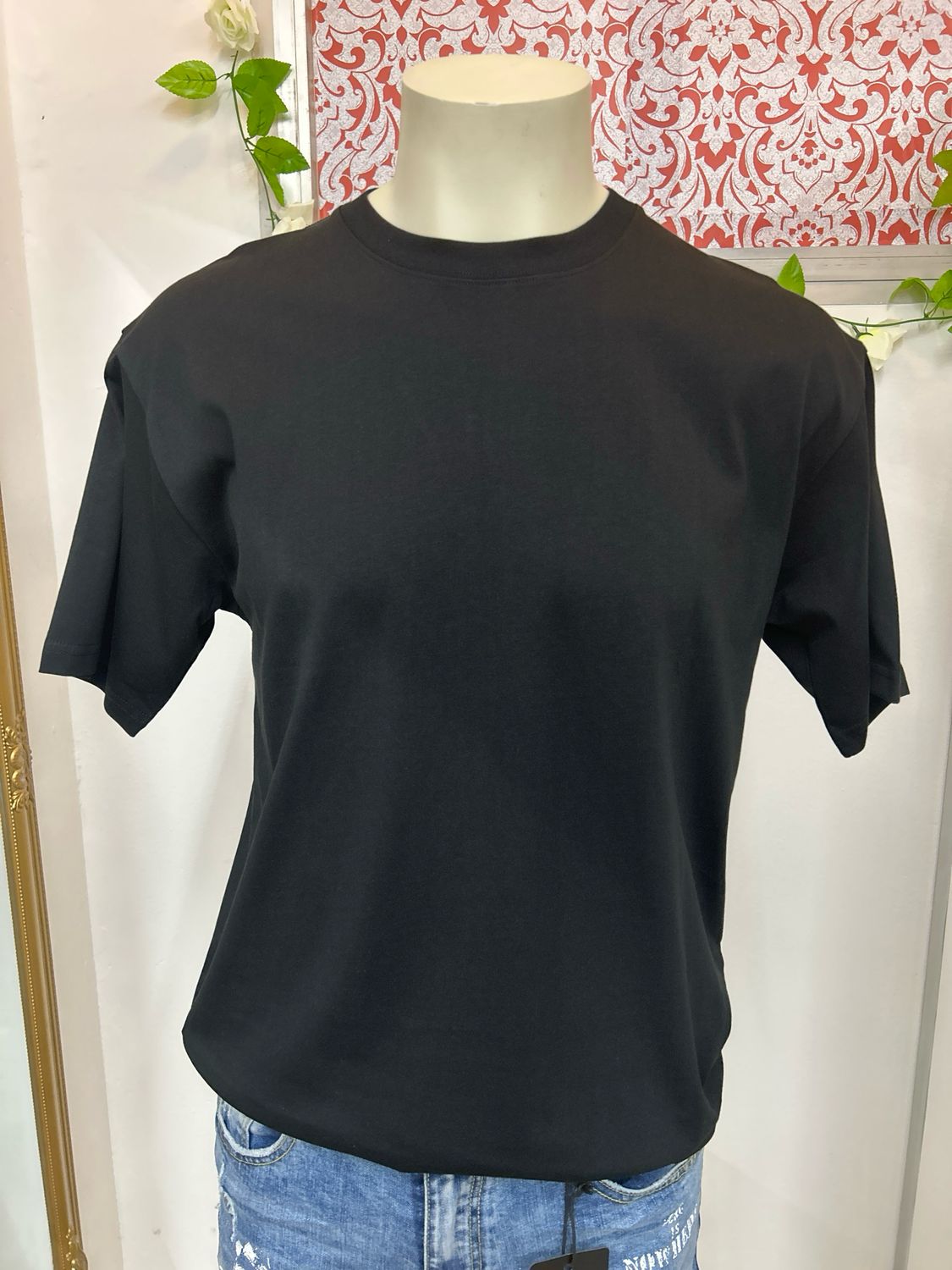 CAMISETA Hombre Cuello REDONDO NEGRA CAMISETA Hombre Cuello REDONDO NEGRA