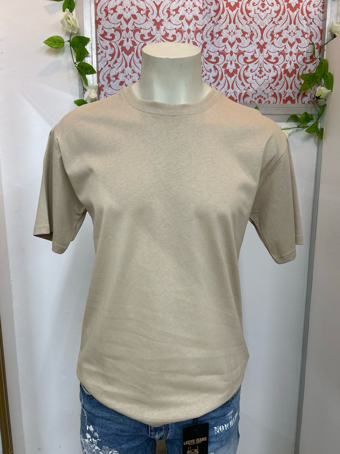 CAMISETA Hombre Cuello REDONDO BEIGE CAMISETA Hombre Cuello REDONDO BEIGE