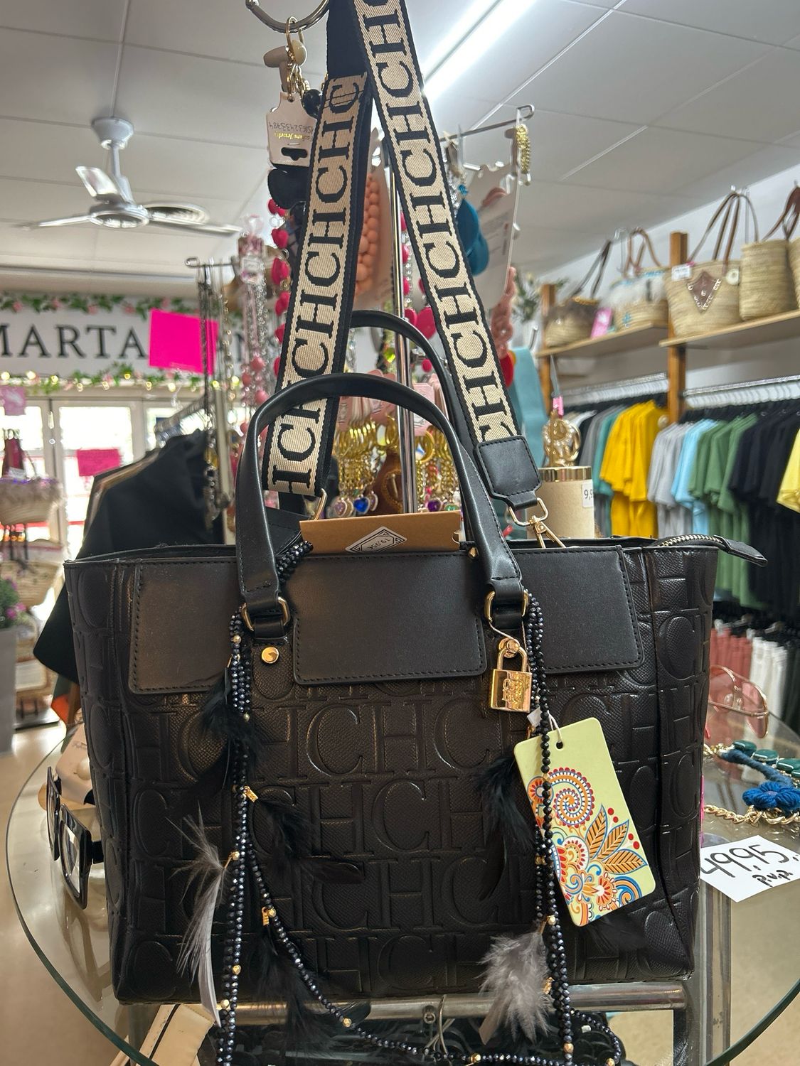 Bolso precioso CH Mediano NEGRO Bolso precioso CH Mediano NEGRO