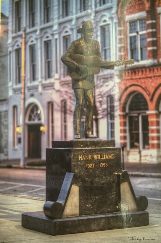 POSTCARD 4X6 - Statue (With Color)