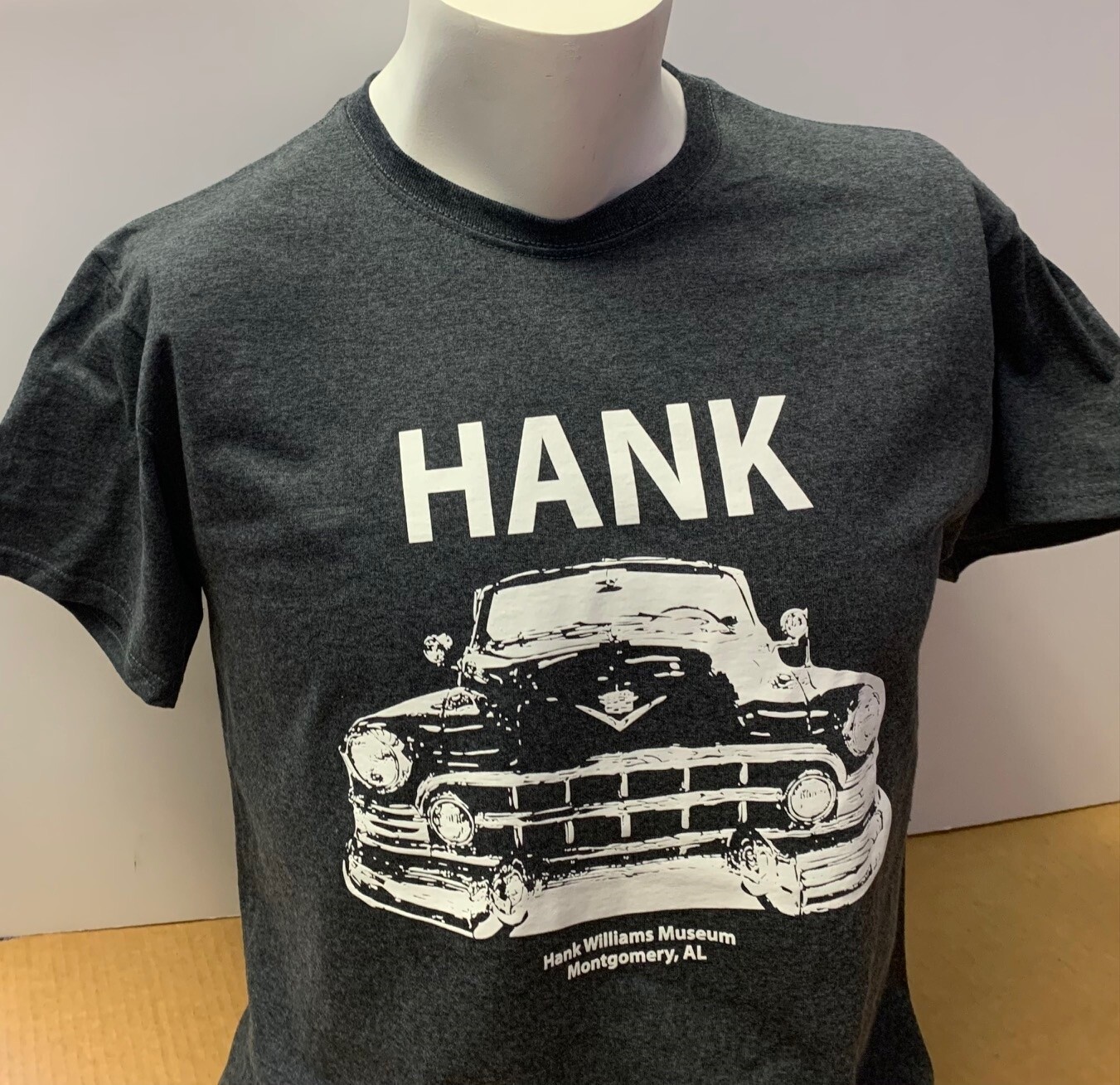 CLOTHING - Hank Cadi - TEE