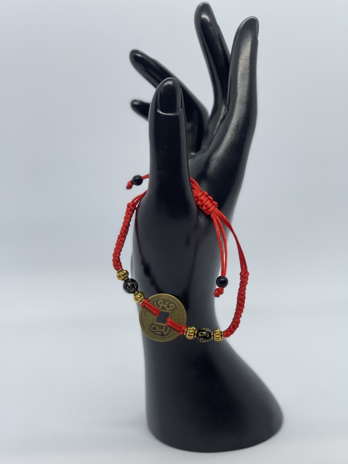 Bracelet : Good Luck Coin, Good Luck Coin: Blk Bead