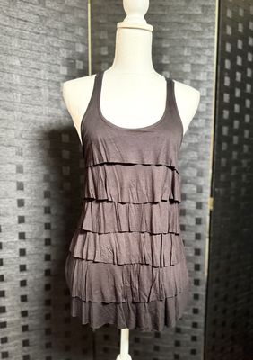 (Medium) AP Sleeveless Flow Top
