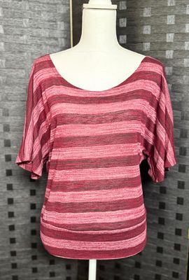(Medium) Stripe Magenta Top