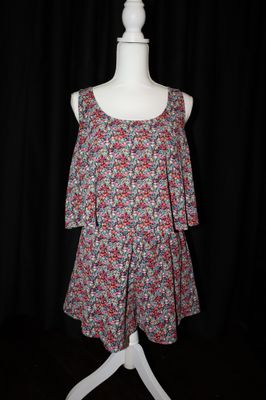 (Medium) AP Floral Romper 2