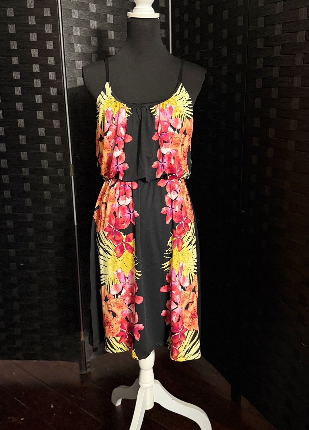 (Large) AP Aloha Mid-Length Dress