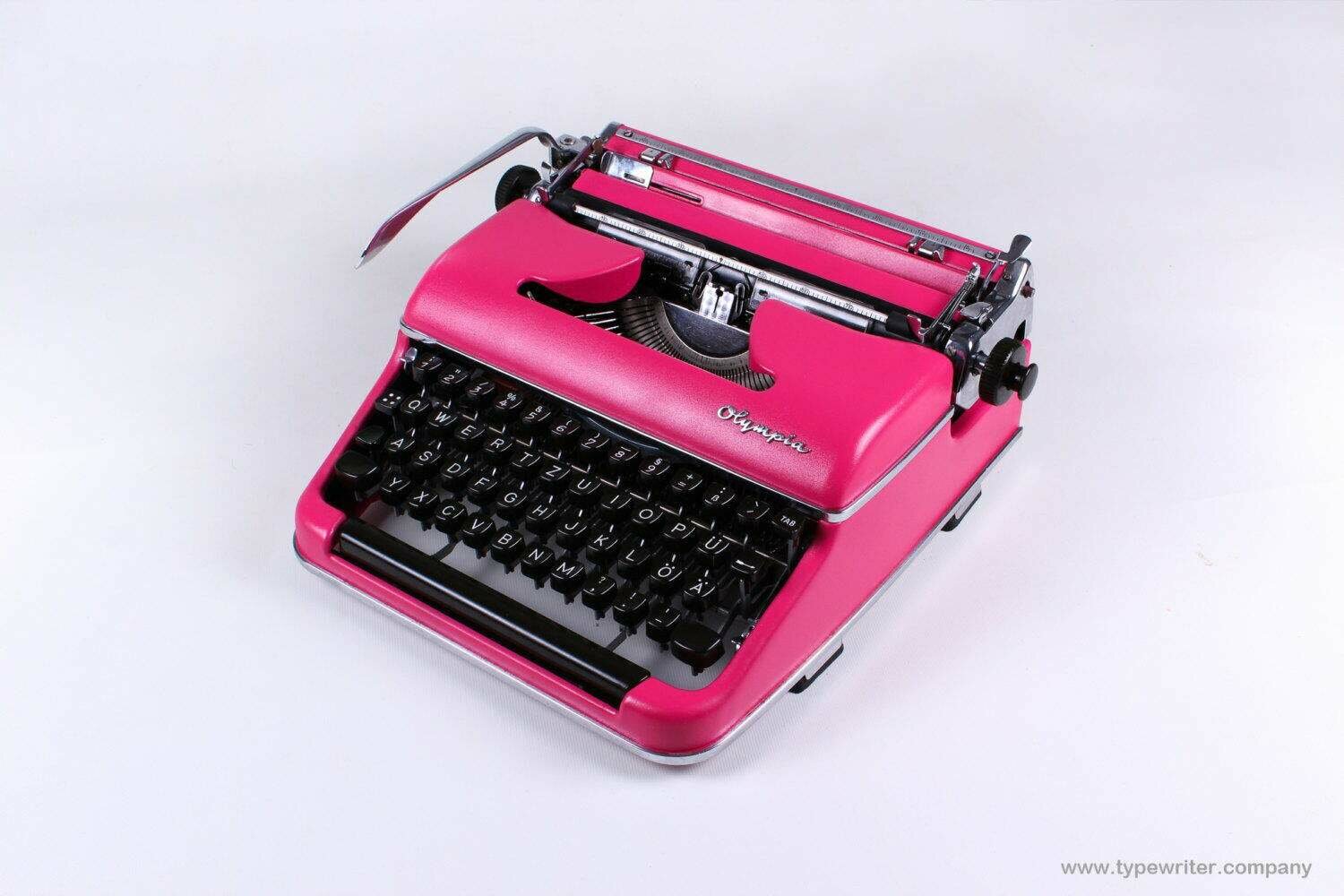 Olympia SM3 Miami Pink Typewriter