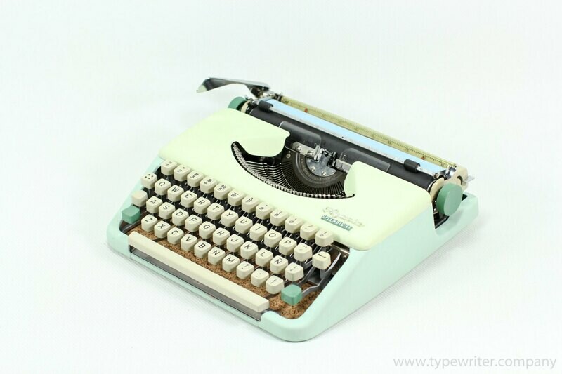 Olympia Splendid 33 Pastel Typewriter
