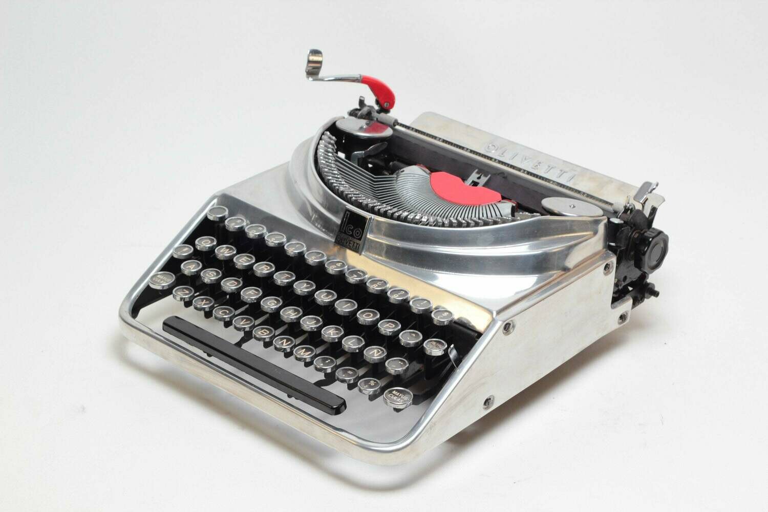 Olivetti ICO MP1, Chrome Silver Typewriter