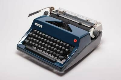 Olympia SM9 Navy Blue Typewriter