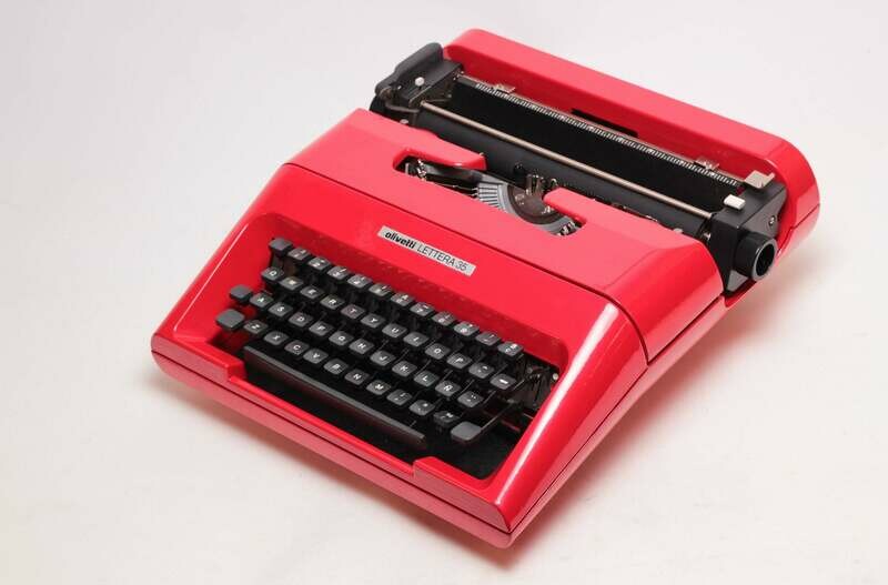 Olivetti Lettera 35 Red Typewriter