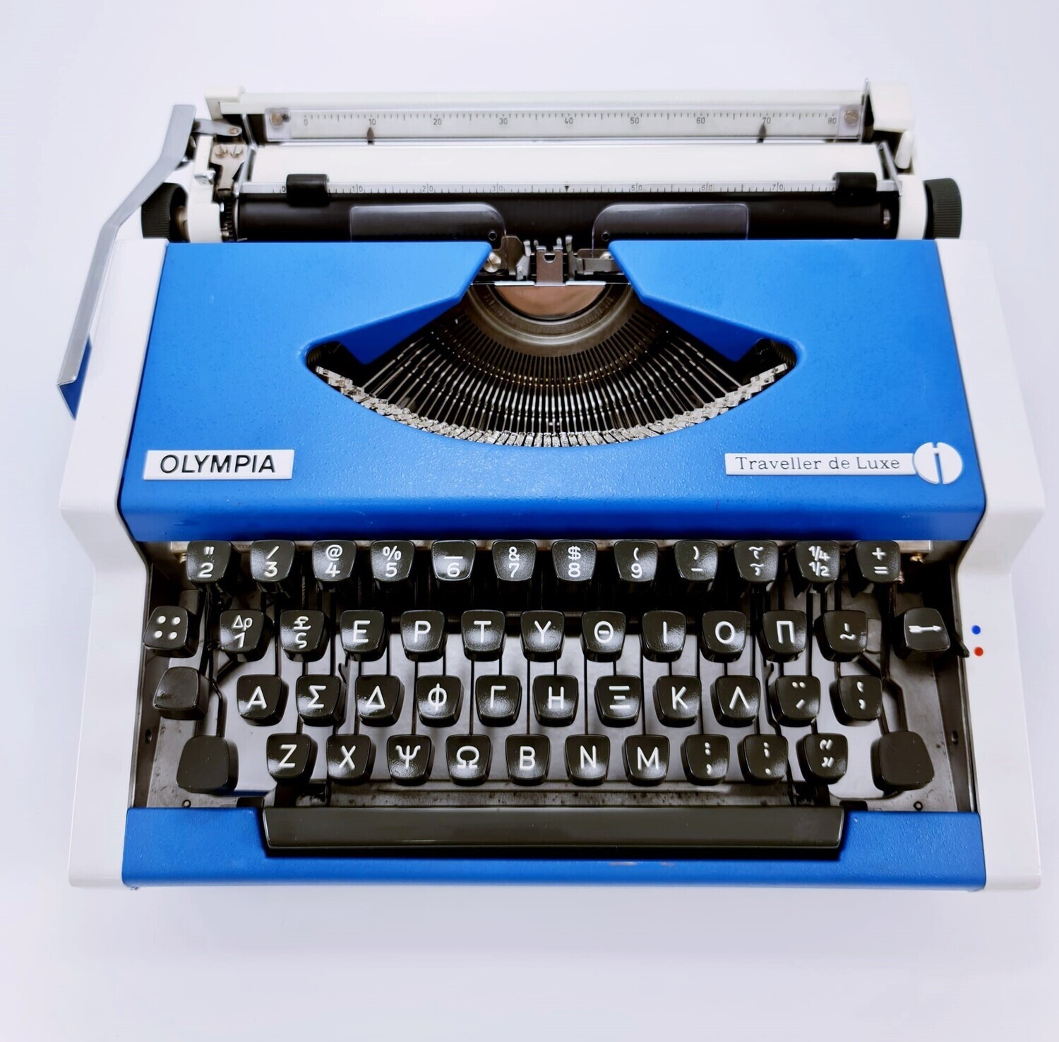 GREEK OLYMPIA TRAVELLER De Luxe - professionally serviced rare typewriter - γραφομηχανή