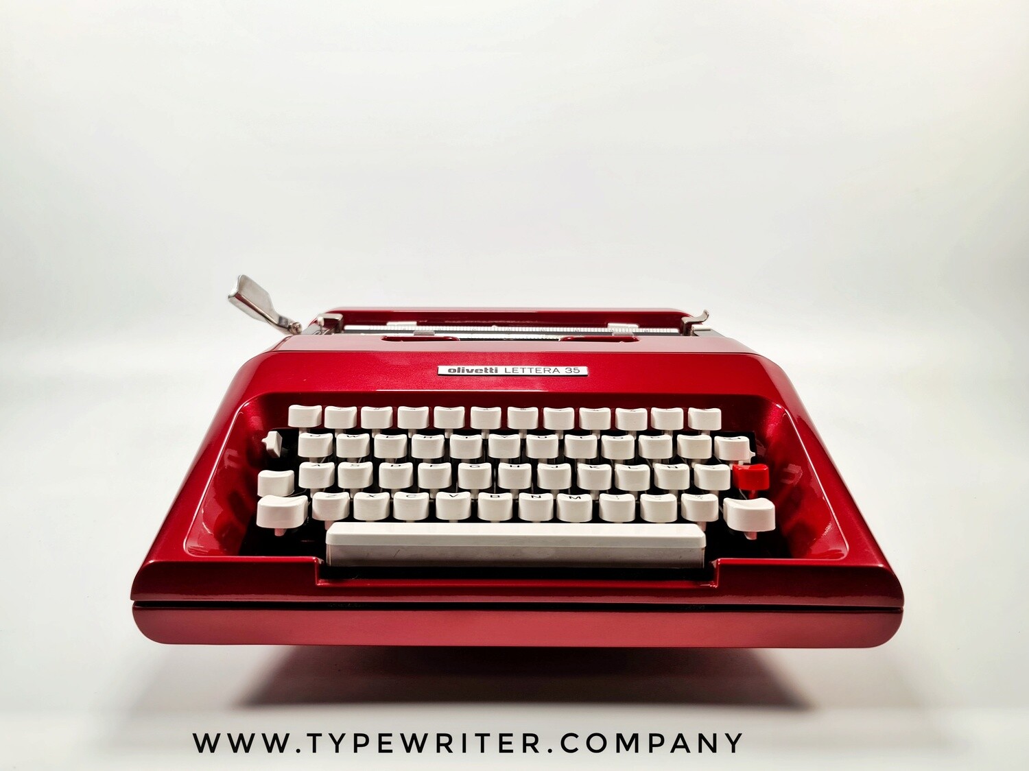 PRO Olivetti LETTERA 35 typewriter - burgundy red