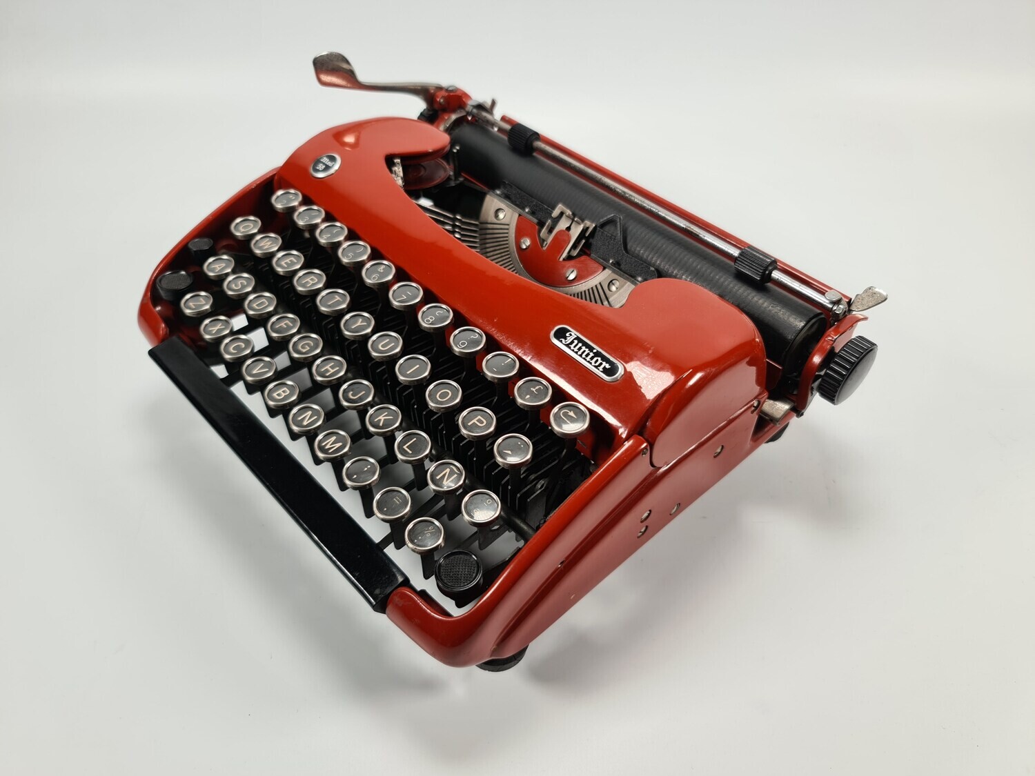Junior 58 typewriter - VERY RARE ginger/bronze colour