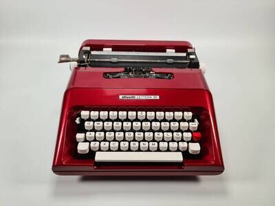 Limited Edition Olivetti Lettera 35 Burgundy Red, Vintage, Mint Condition, Manual Portable, Professionally Serviced by Typewriter.Company