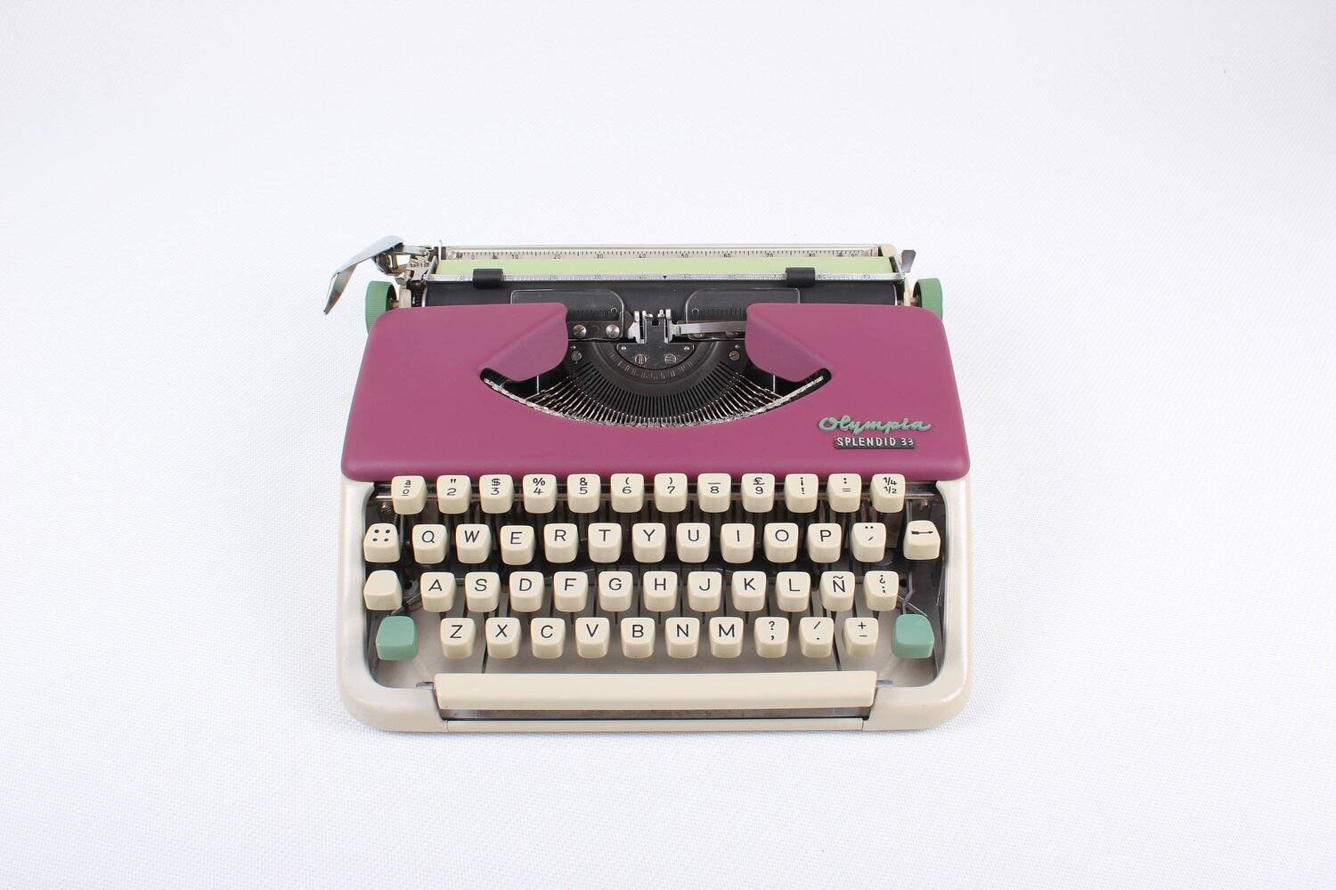 Olympia Splendid 33 Burgundy &amp; Cream, Vintage, Mint Condition, Manual Portable, Professionally Serviced by Typewriter.Company