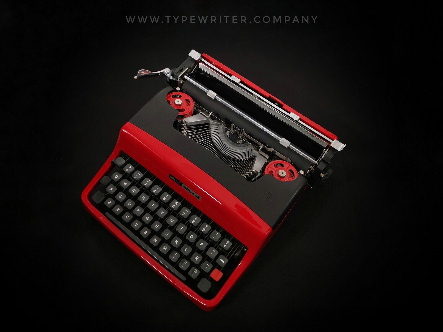 Olivetti Lettera 32 Red &amp; Black Typewriter, Vintage, Mint Condition, Manual Portable, Professionally Serviced by Typewriter.Company