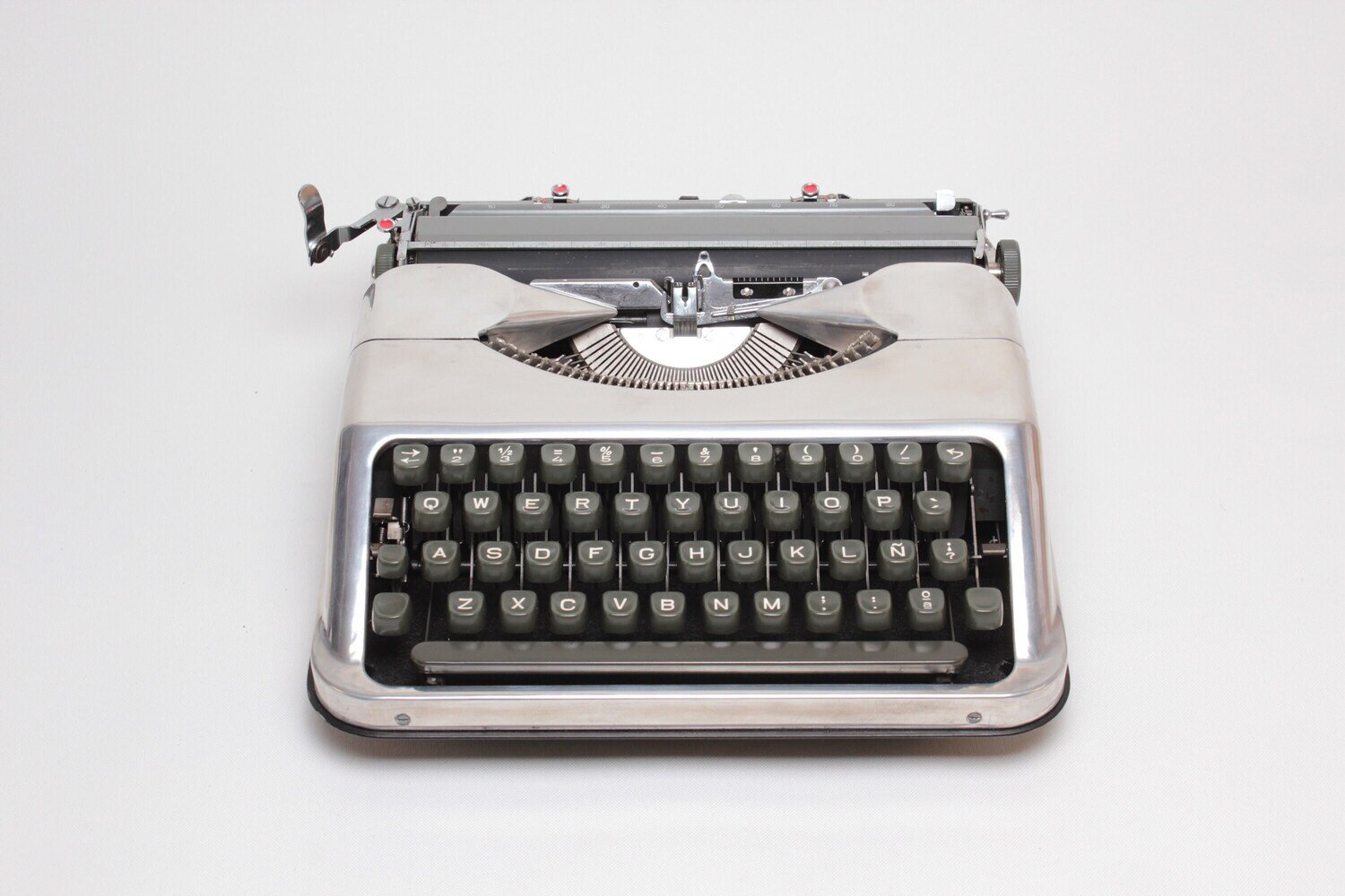 Limited Edition Hermes Baby Polished Silver Typewriter, Vintage, Manual Portable, Professionally Serviced by Typewriter.Company