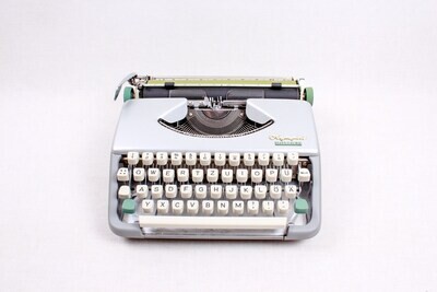 Olympia Splendid 33 Pastel Typewriter, Vintage, Mint Condition, Manual Portable, Professionally Serviced by Typewriter.Company
