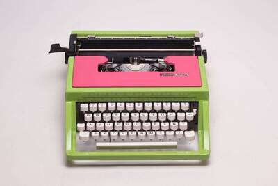 Olivetti Dora/Lettera 31 Green & Pink Typewriter, Vintage, Mint Condition, Manual Portable, Professionally Serviced by Typewriter.Company