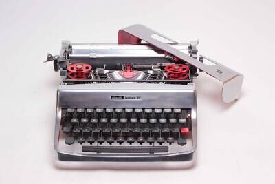 Limited Edition Olivetti Lettera 32 "Chrome" Aluminum Typewriter, Vintage, Manual Portable, Professionally Serviced by Typewriter.Company
