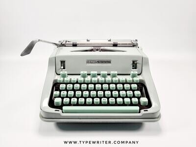 Hermes 3000 Light Green Typewriter, Ñ, Vintage, Mint Condition, Manual Portable, Professionally Serviced by Typewriter.Company