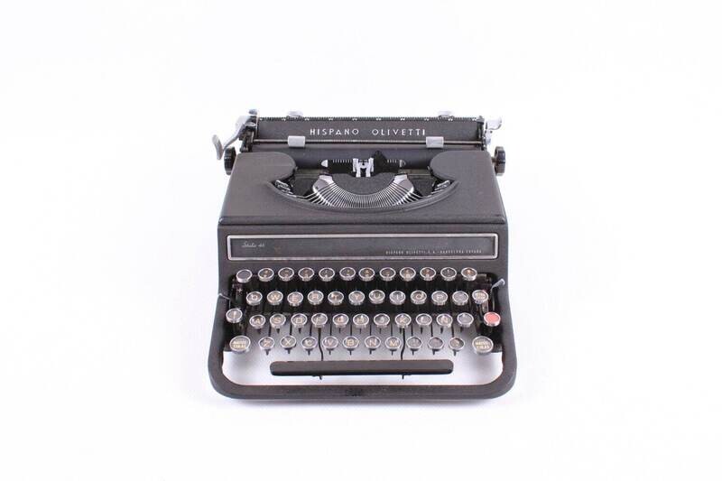 Olivetti Studio 46(42) Classic Black Vintage Typewriter Serviced