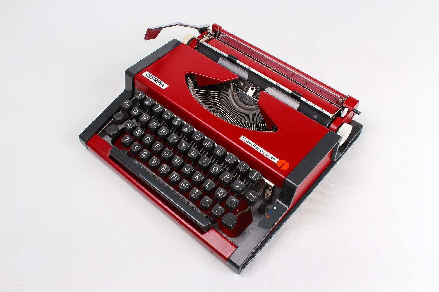 Olympia Traveller De Luxe Cherry Red Vintage Typewriter, Serviced
