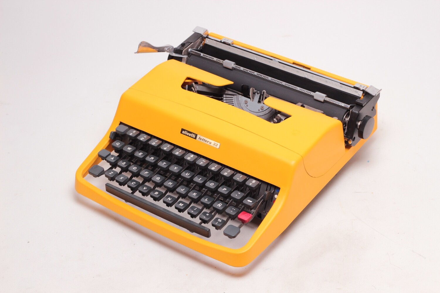 Iconic Yellow Olivetti Lettera 32 Vintage Typewriter - Professionally Serviced