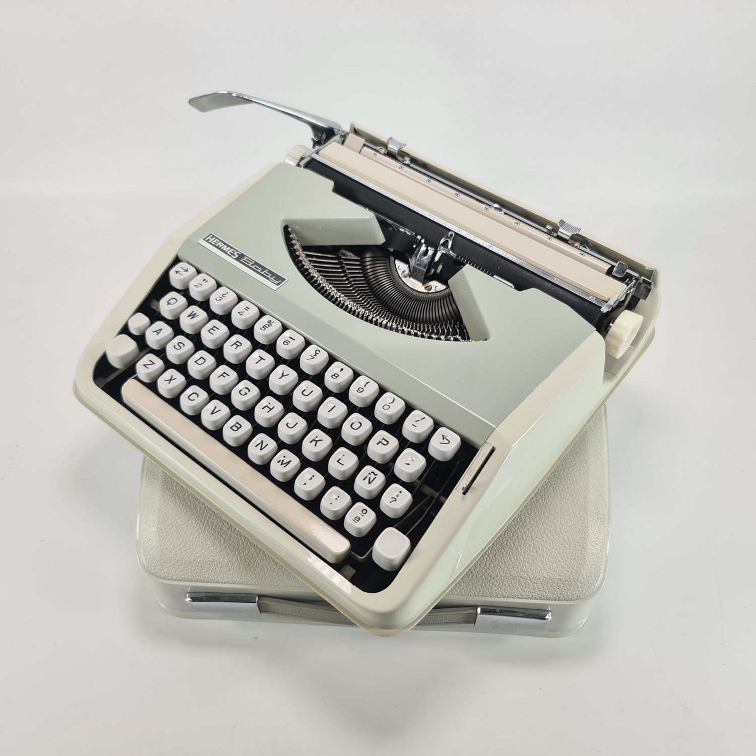 Hermes Baby Grey Manual Typewriter, Vintage, Professionally Serviced