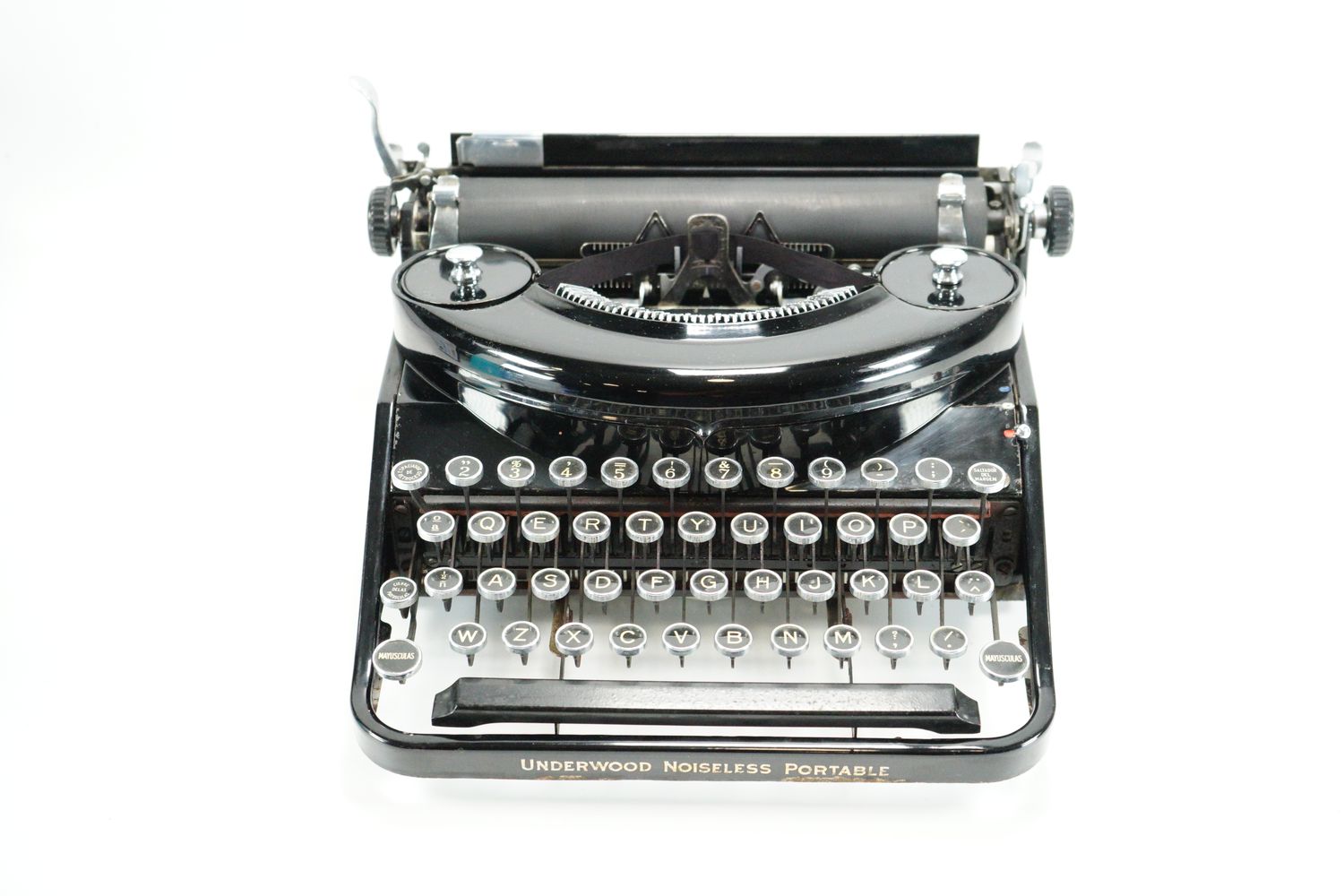 Underwood Noiseless Portable Vintage Manual Typewriter, Serviced