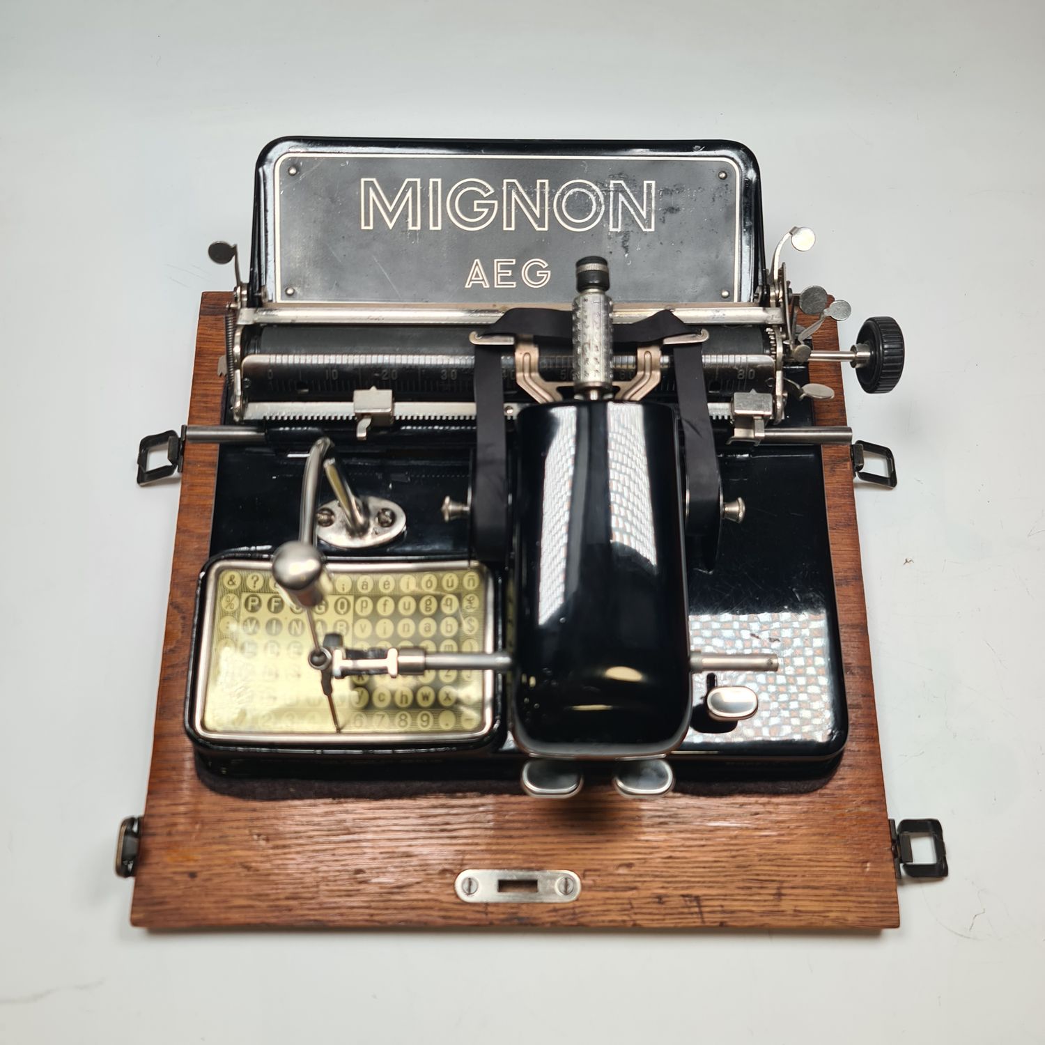 Mignon Nº4 Index Vintage Manual Typewriter, Serviced