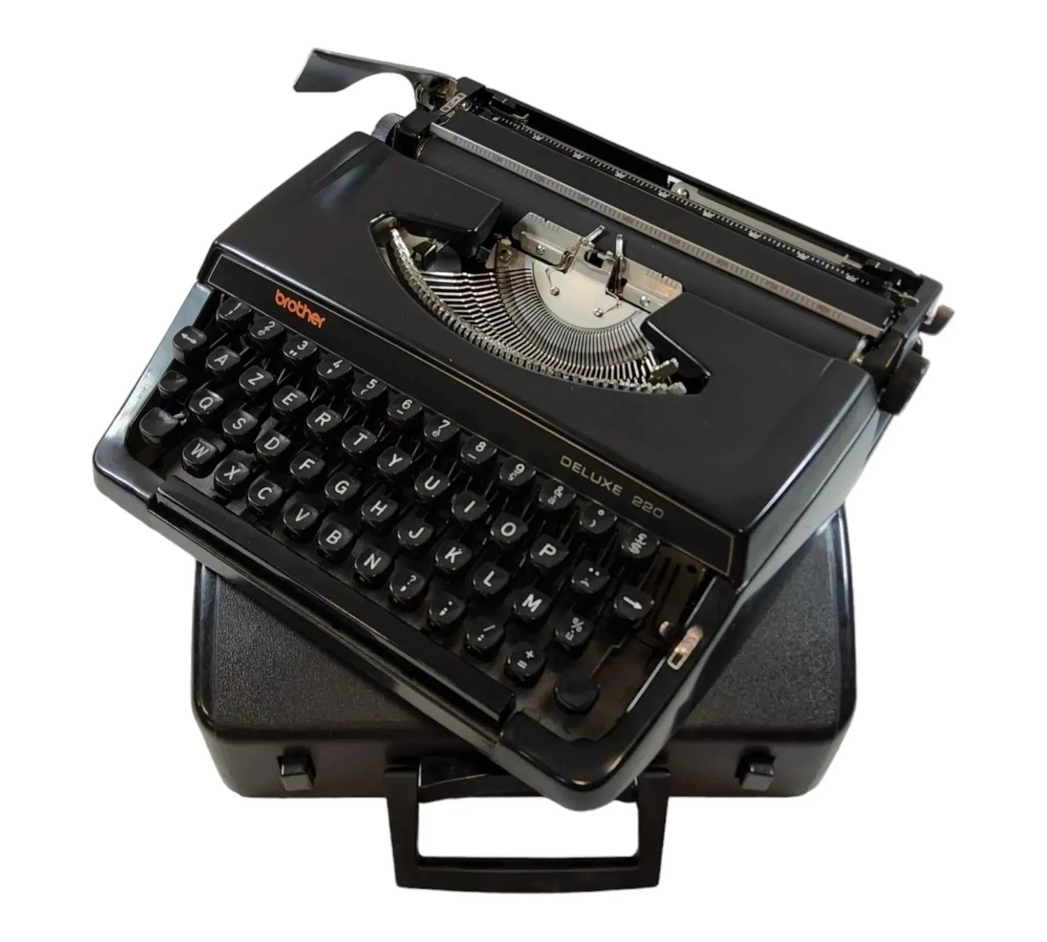 Brother DeLuxe 220, Black Manual Vintage Typewriter, Serviced