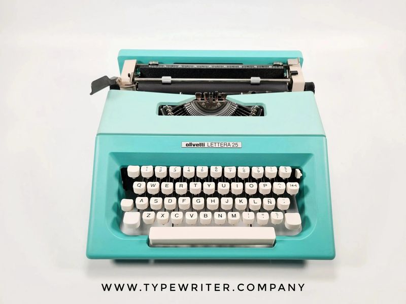 Olivetti Lettera 25 Mint Green Manual Vintage Typewriter, Restored