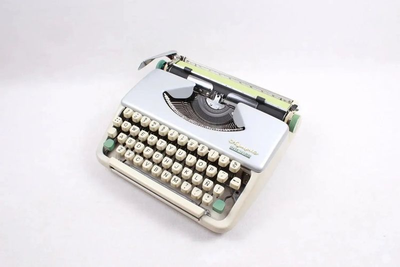 Olympia Splendid Cream, Silver, Vintage Portable Typewriter, Restored