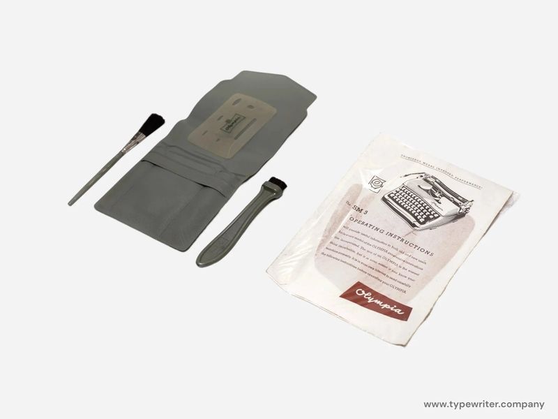 Olympia Vintage Cleaning Set for Olympia SM Typewriters