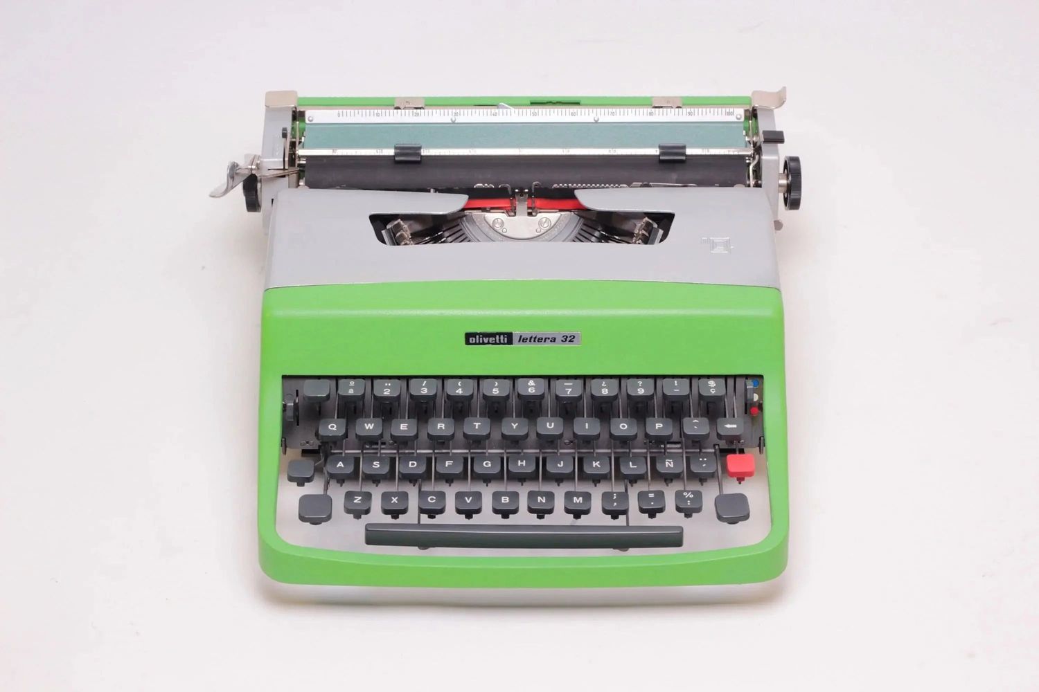 Olivetti Lettera 32 Green &amp; Gray, Vintage Manual Typewriter, Refurbished