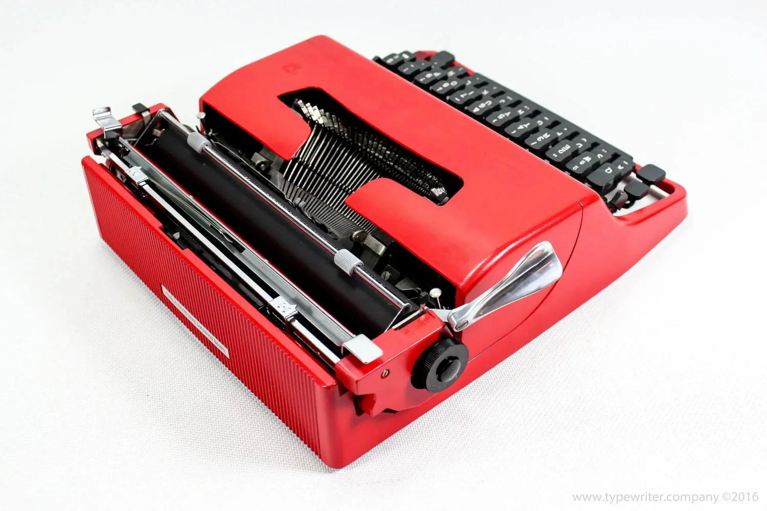 Olivetti Lettera 32 Red, Vintage Manual Typewriter, Restored