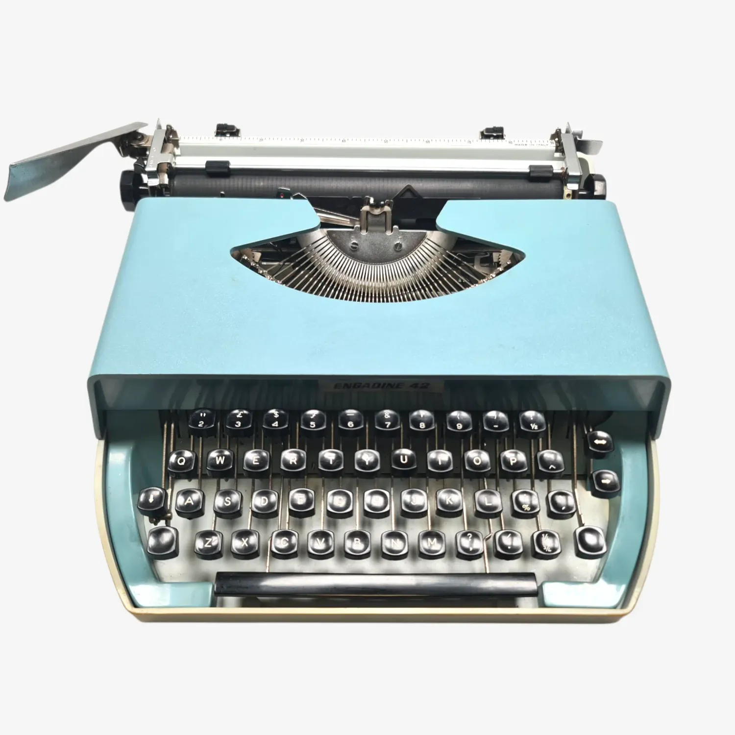 Engadine 42- Restored 1970s Portable Typewriter (QWERTY, Pica Typeface, Made in Italy)