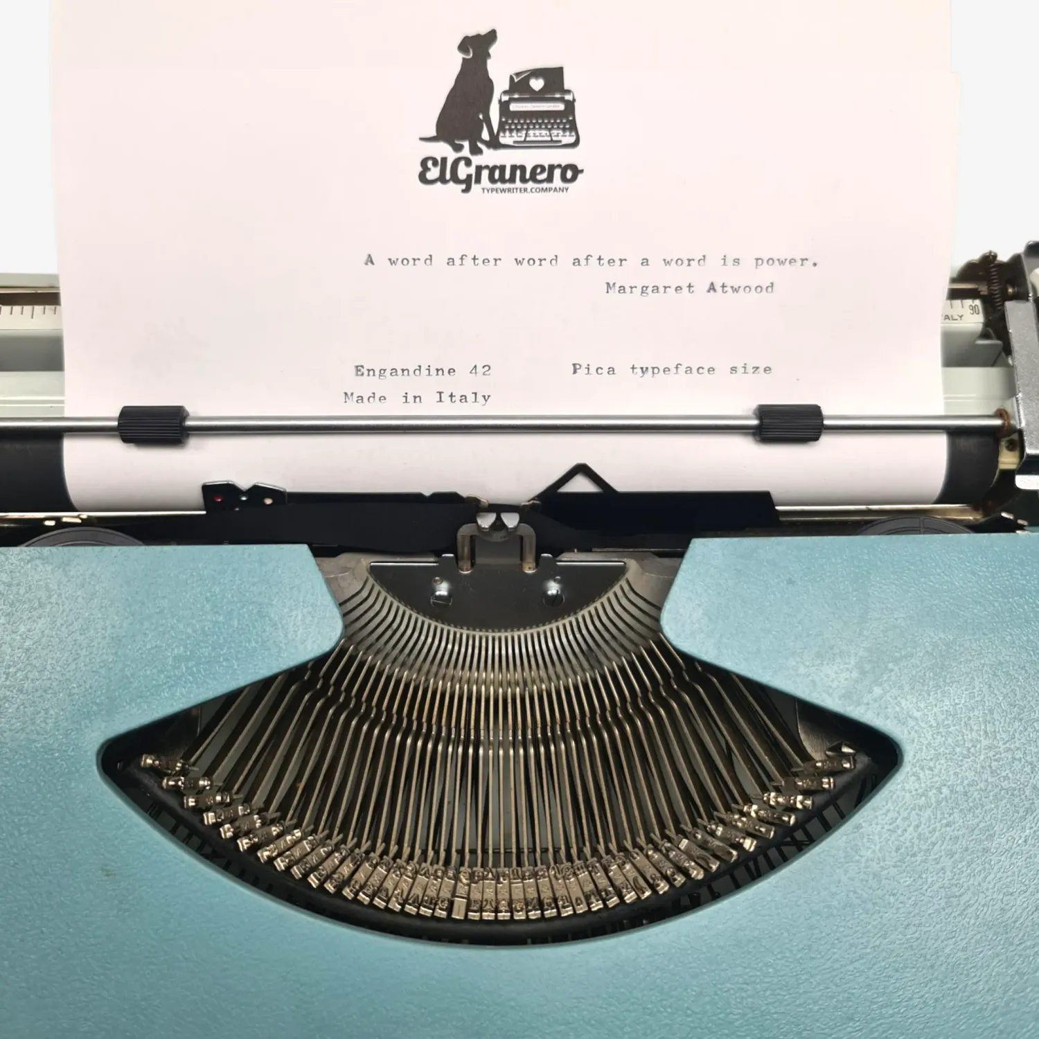 Engadine 42- Restored 1970s Portable Typewriter (QWERTY, Pica Typeface, Made in Italy)