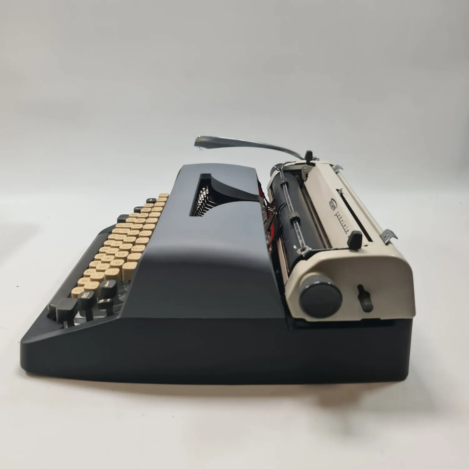 Adler Gabrielle 20 Manual Vintage Typewriter, QWERTY, Refurbished