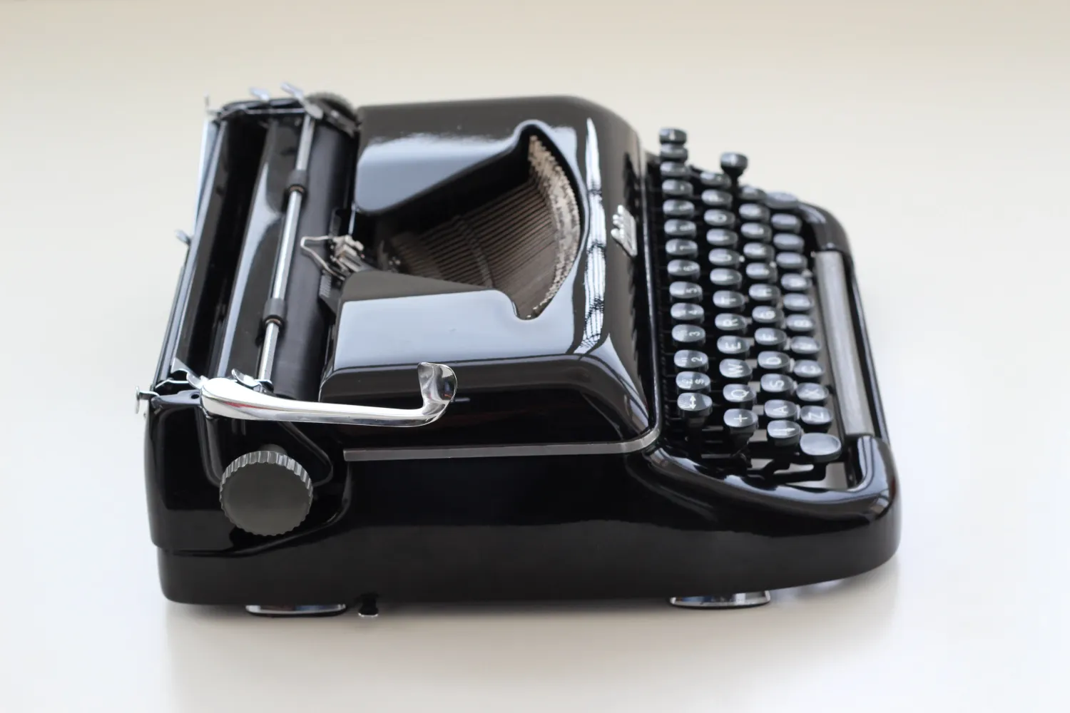 Erika Model 10 Black Vintage Typewriter, Professionally Serviced