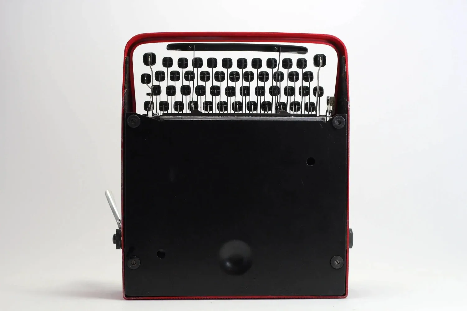 Olivetti Pluma 22 Red, Vintage Manual Typewriter, Restored